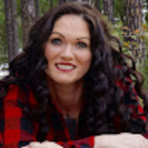 Meet your Posher, Karrie may